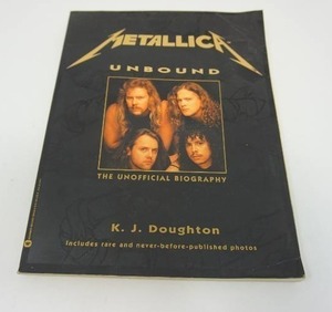 lot 10 image: 1993 Vintage METALLICA Unbound Soft Cover Book KILLER RARE PHOTOS Cliff Burton...