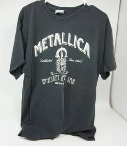 lot 17 image: Nostalgic 80s METALLICA Whiskey in the Jar Band Hanes X-Large Black Vintage T-Shirt
