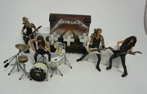 lot 4 image: METALLICA McFarland Toys Harvesters Of Sorrow Super Stage Figures Entire Band- James Hetfield, Kirk Hammett, Jason Newsted, Lars Ulrich, Master of Puppets 3-D Stage Etc