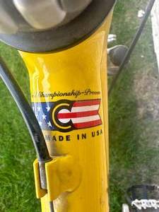lot 4 image: Cannondale F500 Mountain Bike