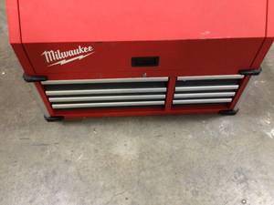 Milwaukee High Capacity Steel Storage Chest Does Not Have Keys  Customer Returns See Pictures