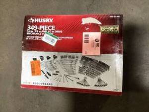 Husky Mechanics Tool Set (349-Piece)  Customer Returns See Pictures