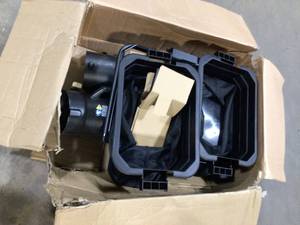 RYOBI 30 in. Bagger for RYOBI 48V 30 in. Riding Mowers Customer Returns See Pictures