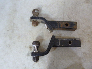 lot 12 image: 2 Receiver Hitches