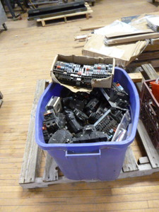 lot 28 image: Tote Full of Breakers