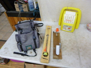 lot 46 image: Fishing Items