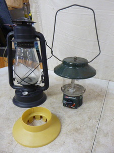lot 94 image: 2 Lanterns