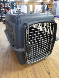 lot 124 image: Petmate Pet Porter