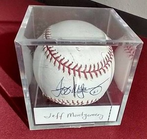 lot 5 image: Autographed Jeff Montgomery OML Baseball