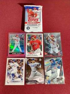 lot 54 image: Baseball Card Lot - Unopened Pack  PujolsBetts Cards