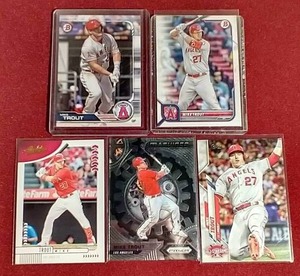 lot 95 image: (5) Mike Trout Cards