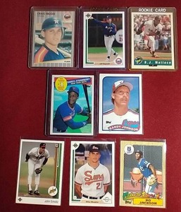 lot 130 image: (8) Baseball Rookie Cards - Mostly Stars & HOFers