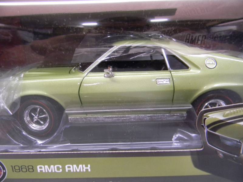 AUTOWORLD AMERICAN MUSCLE LIMITED EDITION 1/18 SCALE DIECAST