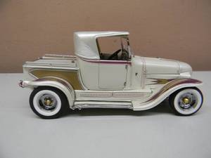 lot 14 image: THE DANBURY MINT LIMITED EDITION 124 SCALE DIECAST - ALA KART - NEW IN BOX - FANTASTIC PIECE - SEE PICTURES