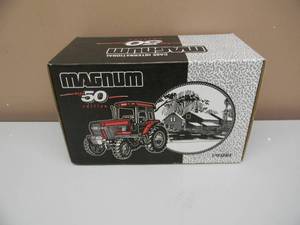 lot 43 image: ERTL 116 SCALE DIE CAST MAGNUM 7250 MARK 50 EDITION - NICE - NEW IN BOX - FANTASTIC PIECE - SEE PICTURES