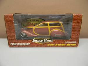 lot 58 image: ERTL AMERICAN MUSCLE 124 SCALE DIECAST - POSIES EXTREMELINER - NICE - NEW IN BOX - GREAT PIECE - SEE PICTURES