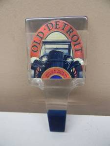 lot 15 image: RARE - VINTAGE OLD DETROIT ACRYLIC TAP HANDLE - NEW OLD STOCK - NICE - VERY COOL PIECE - SEE PICTURES