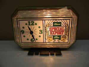 lot 18 image: RARE - VINTAGE 1983 HEILEMANS SPECIAL EXPORT BEER CASH REGISTER CRYSTAL CUT GLASS CLOCK  LIGHT - NICE - WORKS - VERY COOL PIECE - SEE PICTURES