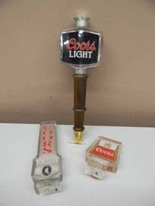 lot 30 image: 3 VINTAGE COORS LIGHT & COORS TAP HANDLES - COOL OLD SCHOOL SET - NICE - SEE PICTURES
