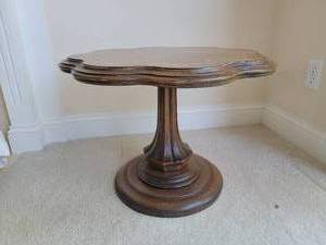 lot 65 image: Oak Tulip Side Table