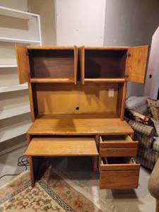 lot 192 image: Brutalist Retro Desk Station