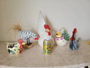 lot 305 image: Cuckoo for Chickens  Flock of 5