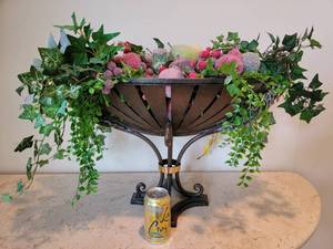 lot 296 image: Frosted Fruit and Greenery Metal Centerpiece Display