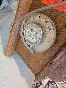lot 190B image: Antique Wall Mount Telephone with Rotary Dial