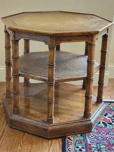 lot 250 image: Heritage Leather Top 3 Tier Octagon Accent Table