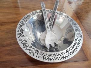 lot 206 image: Wilton Armetale Tribal Pasta Bowl with Utensils