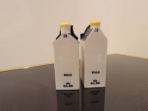lot 335 image: KLM Bols Delft Dutch Row House Pair