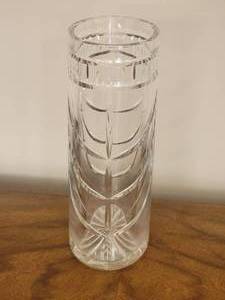 lot 175 image: Delicate Waterford Fine Crystal Vase