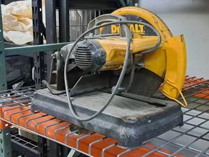 lot 5 image: DeWalt 14 Chop Saw DW871