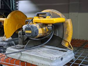 lot 9 image: DeWalt 14 Chop Saw D28715