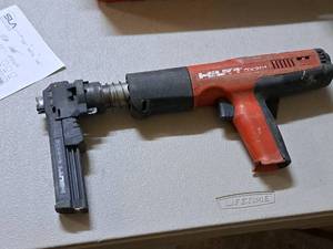 lot 36 image: Hilti Fully Automatic Powder-Actuated Nailer DX351 with Nail Magazine X-MX32