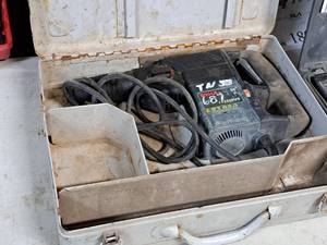 lot 53 image: Bosch Hammerdrill 11222EVS with Metal Case