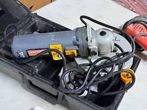 lot 55 image: Sears Craftsman Professional 6-18 Twin Cutter Saw 286.26829 with Owners Manual and Case