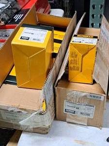 lot 88 image: Lot of (2 Cases) DeWalt Head Drive Pins