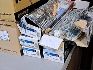 lot 90 image: Lot of (5 Boxes) Grabber Construction Products Clear Zinc Bugle Head - Dill Point Drywall Screws 1000-count 6x1-78