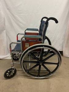 lot 15 image: Invacare Rolls IV Patient Wheelchair - Good Working Condition