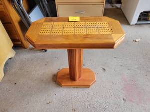 Hand-Crafted,Free standing, Cribbage board