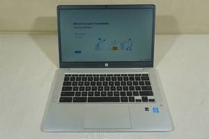 lot 7 image: HP 14 Chromebook Laptop - Blue