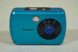 lot 34 image: Polaroid Waterproof Digital Camera