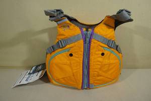 lot 106 image: Stohlquist Flo Adult Life Jacket XSSM