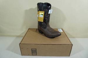 lot 133 image: Smoky Mountain Boots -Kids Size 4.5 -Brown