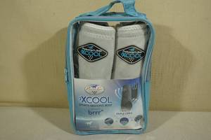 lot 139 image: Professionals Choice 2XCool Sports Medicine Boot -Small Fronts