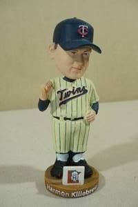 lot 169 image: Harmon Killebrew & 1965 All Star Game Bobble Head