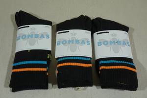 lot 209 image: 3 Pairs Bombas Socks -Small