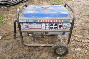 lot 6 image: UST 5500W Gas Generator