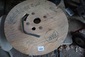 lot 12 image: 103 Flat Wire